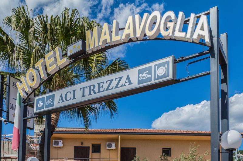 Hotel Malavoglia Aci Castello Exterior foto