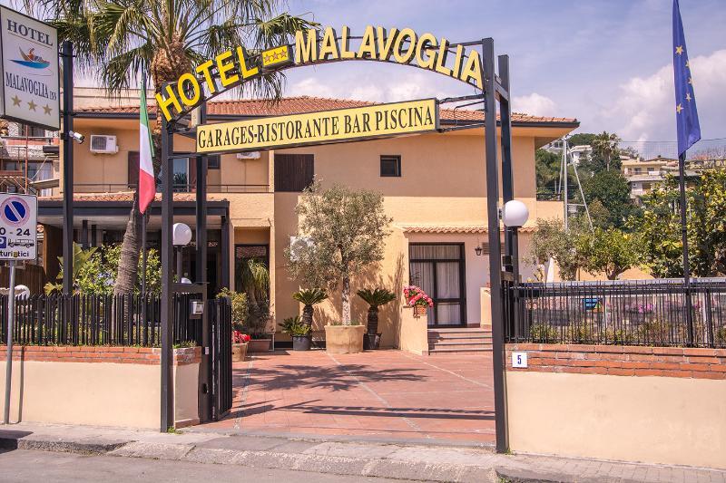 Hotel Malavoglia Aci Castello Exterior foto